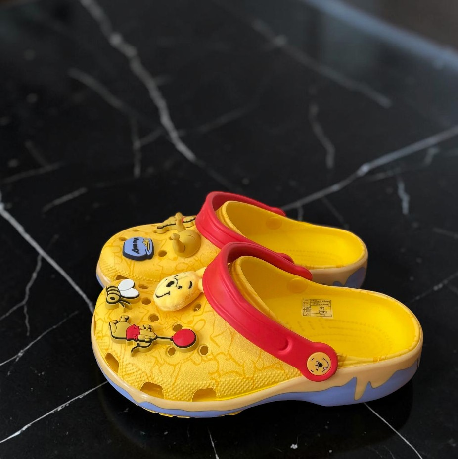 Crocs Winnie L'ourson